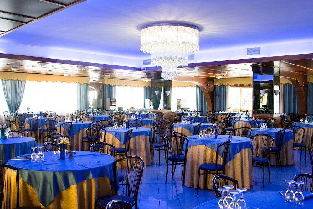 Grand Hotel Dei Cesari Anzio Exteriör bild